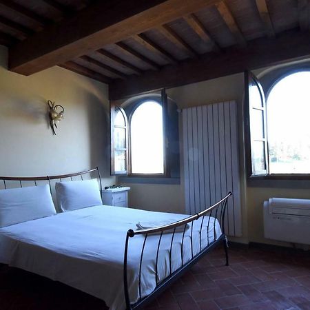 Historical Palace In The Heart Of Tuscany Lastra a Signa Exterior photo