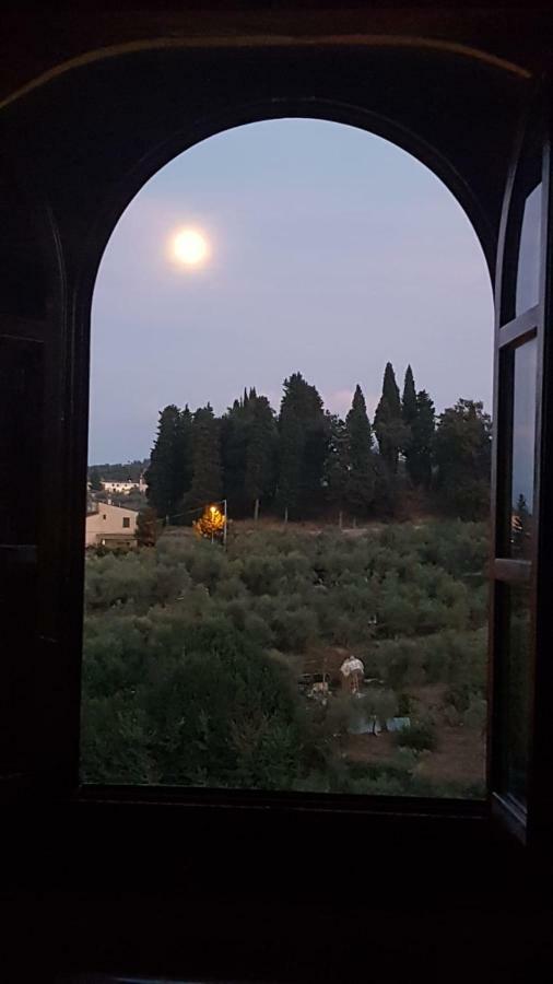 Historical Palace In The Heart Of Tuscany Lastra a Signa Exterior photo