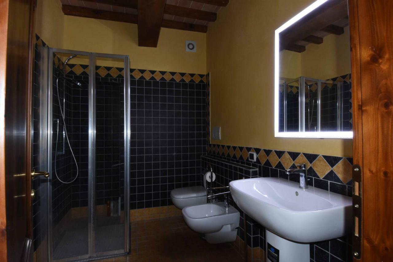 Historical Palace In The Heart Of Tuscany Lastra a Signa Exterior photo